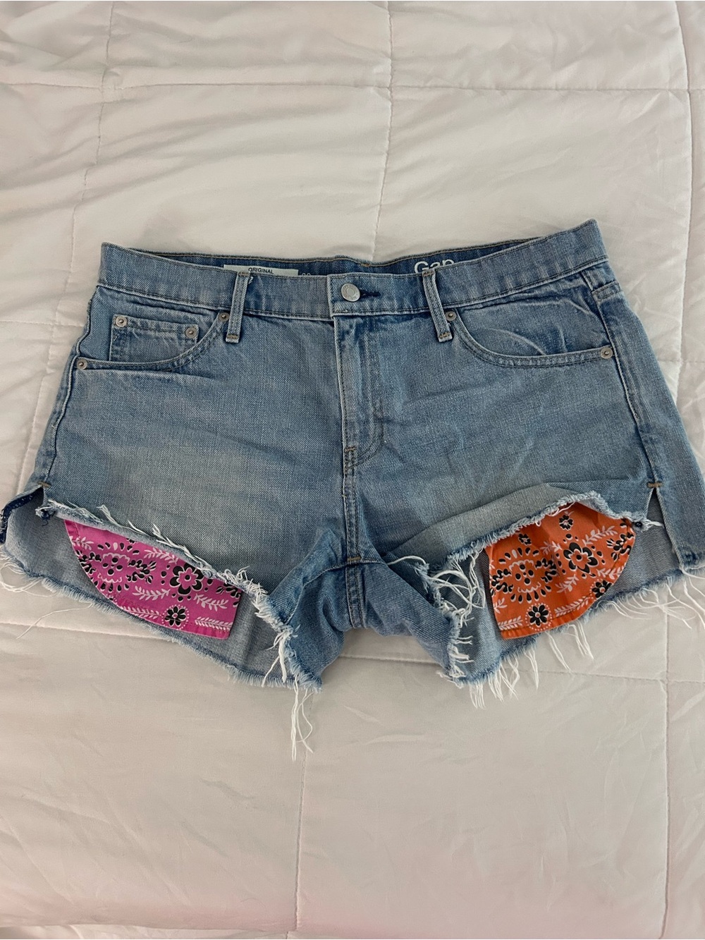 GAP Light Blue Denim Shorts with Pink & Orange Bandana Insets, Size 29